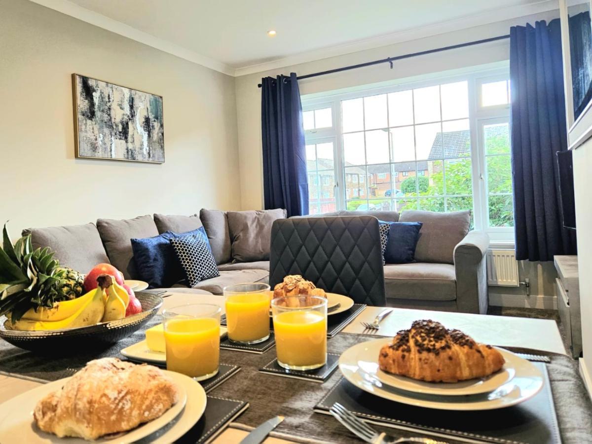 Potter'S Escape-Walking Distance From The Studios! Abbots Langley Esterno foto