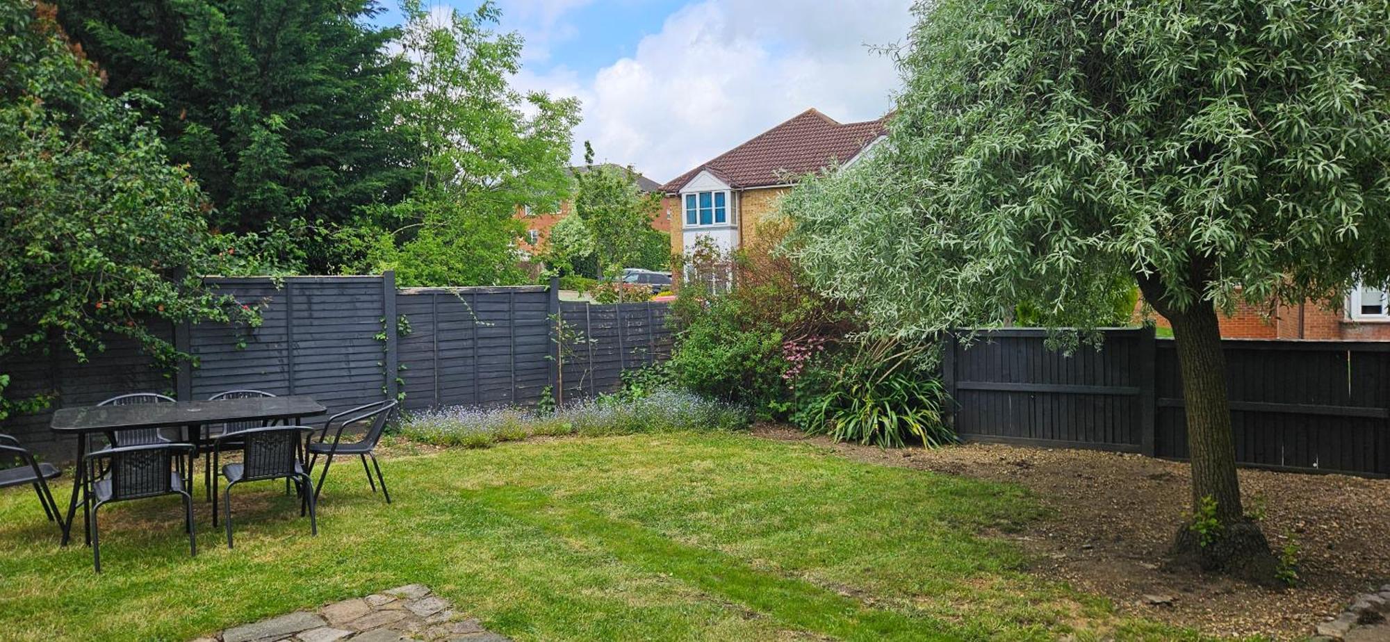 Potter'S Escape-Walking Distance From The Studios! Abbots Langley Esterno foto